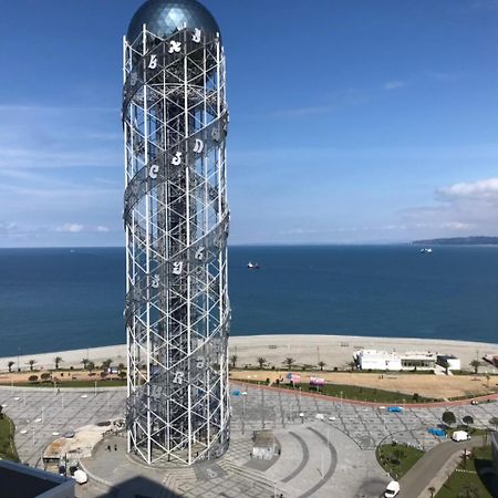 Premium Apartment In Porta Batumi Tower Екстериор снимка