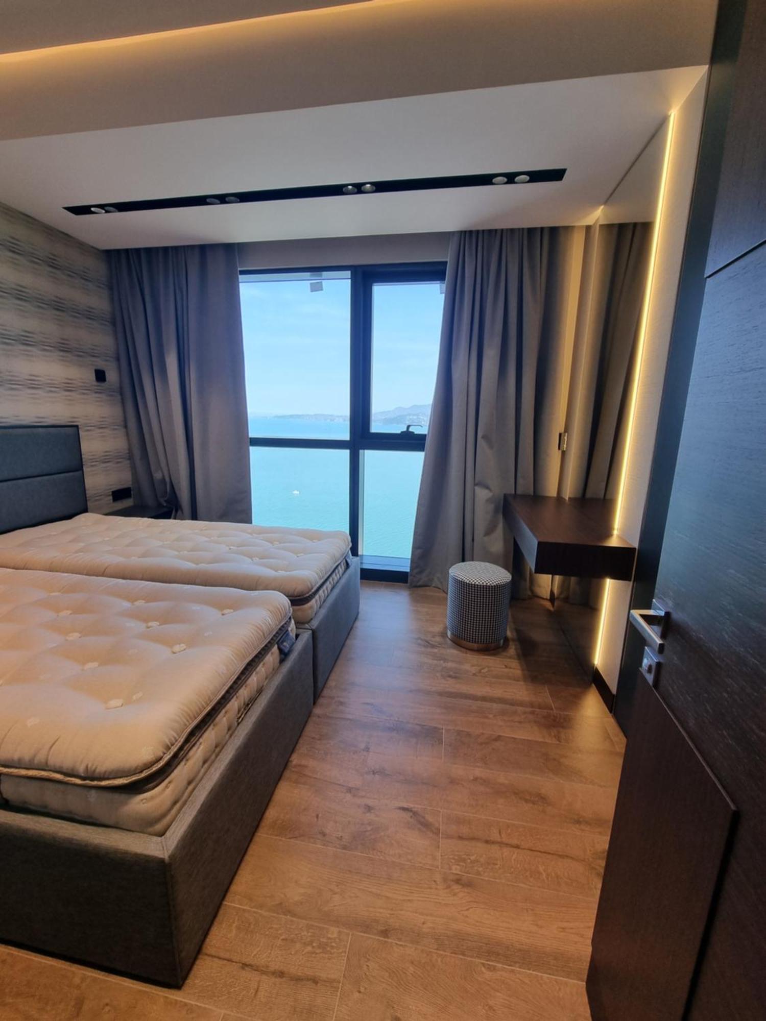 Premium Apartment In Porta Batumi Tower Екстериор снимка