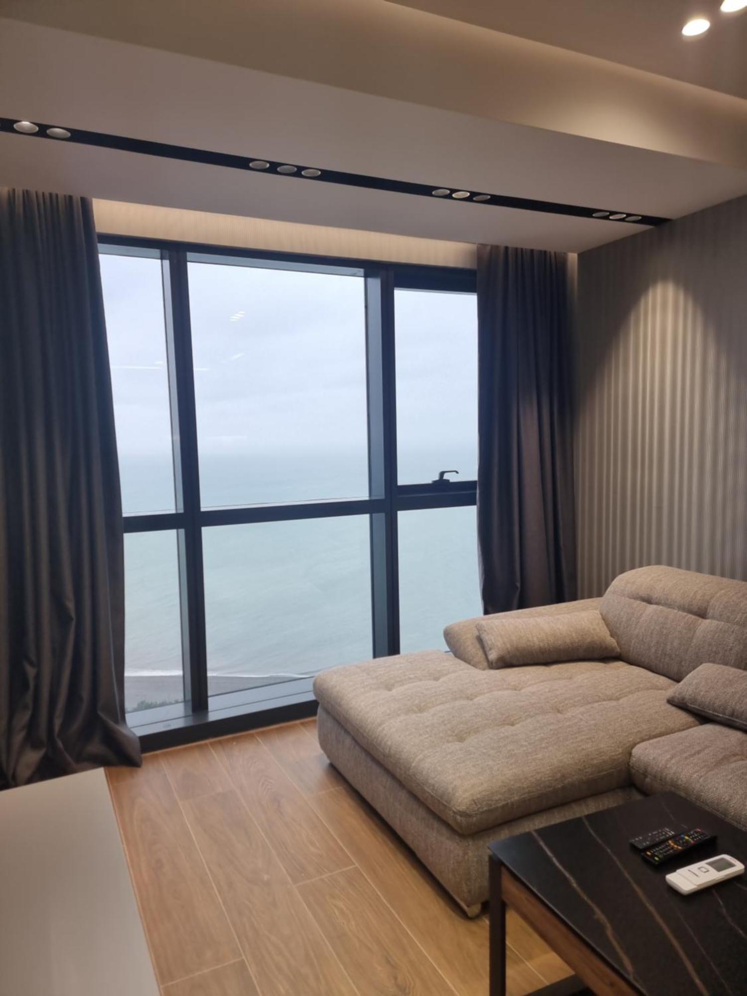 Premium Apartment In Porta Batumi Tower Екстериор снимка