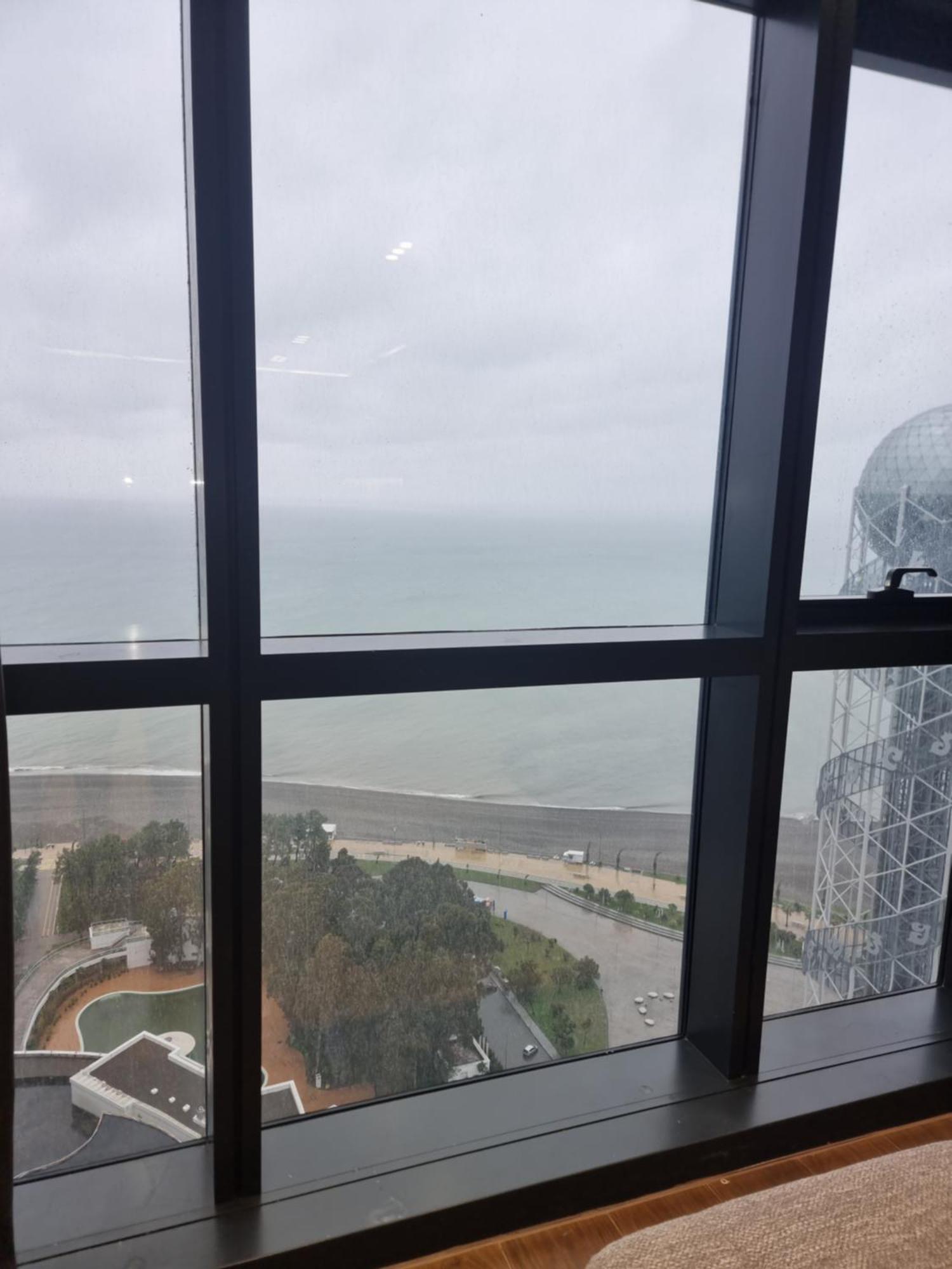 Premium Apartment In Porta Batumi Tower Екстериор снимка