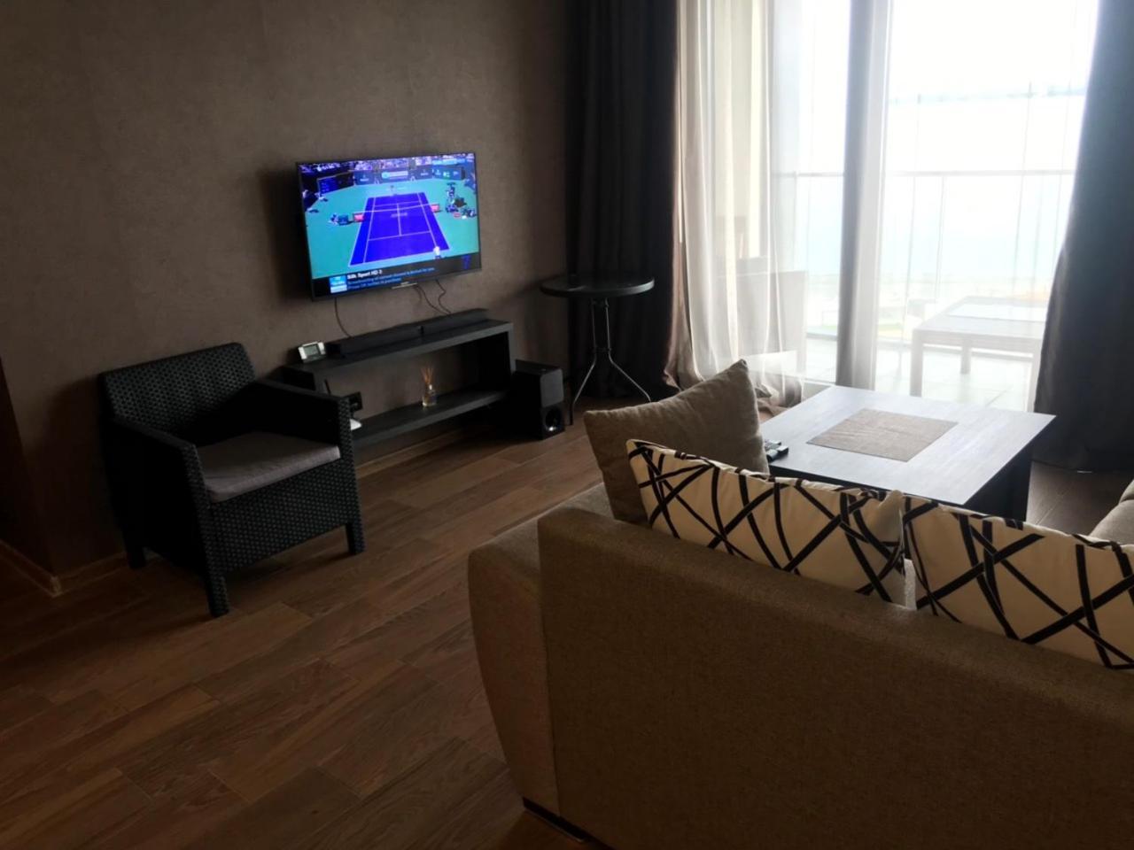 Premium Apartment In Porta Batumi Tower Екстериор снимка