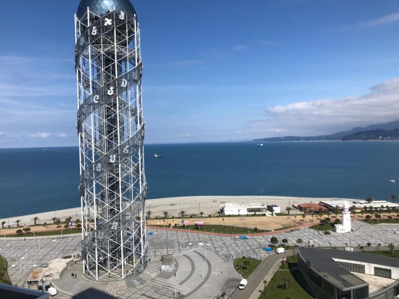 Premium Apartment In Porta Batumi Tower Екстериор снимка