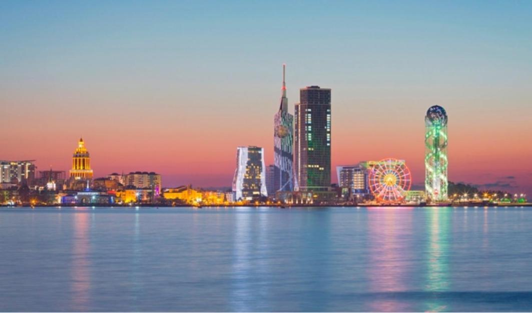 Premium Apartment In Porta Batumi Tower Екстериор снимка